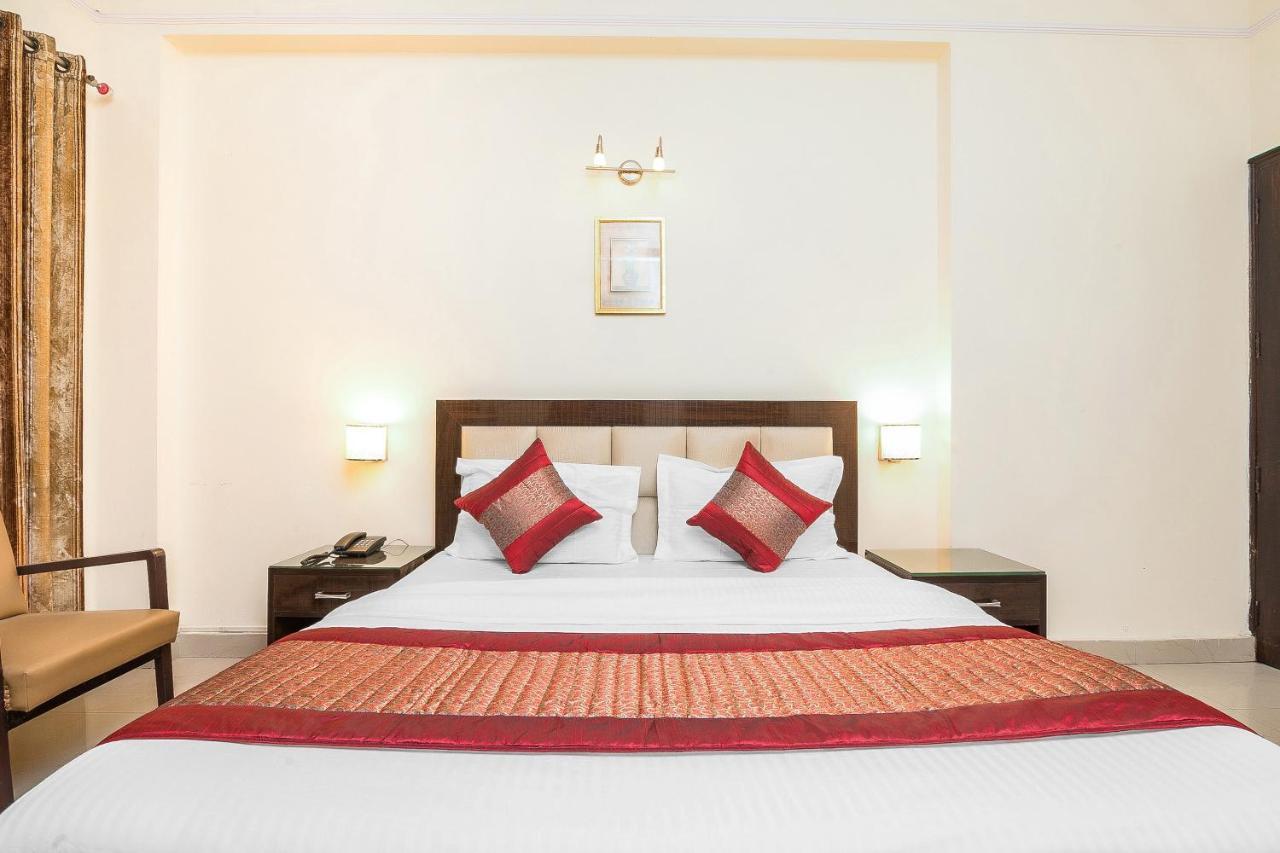 Oyo 14245 Amitabh Guest House Nowe Delhi Zewnętrze zdjęcie