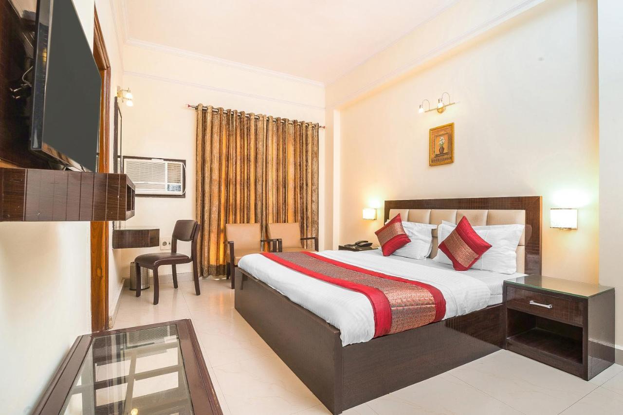 Oyo 14245 Amitabh Guest House Nowe Delhi Zewnętrze zdjęcie