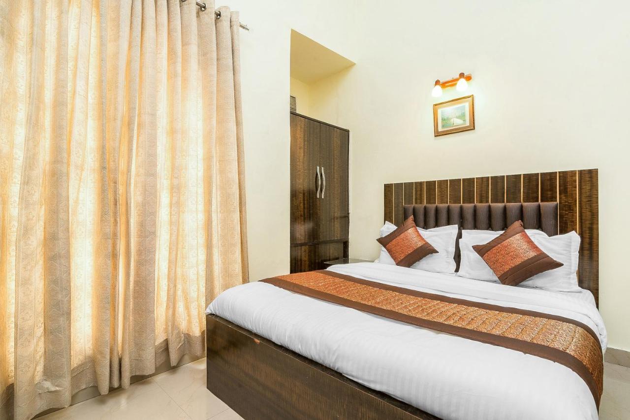 Oyo 14245 Amitabh Guest House Nowe Delhi Zewnętrze zdjęcie